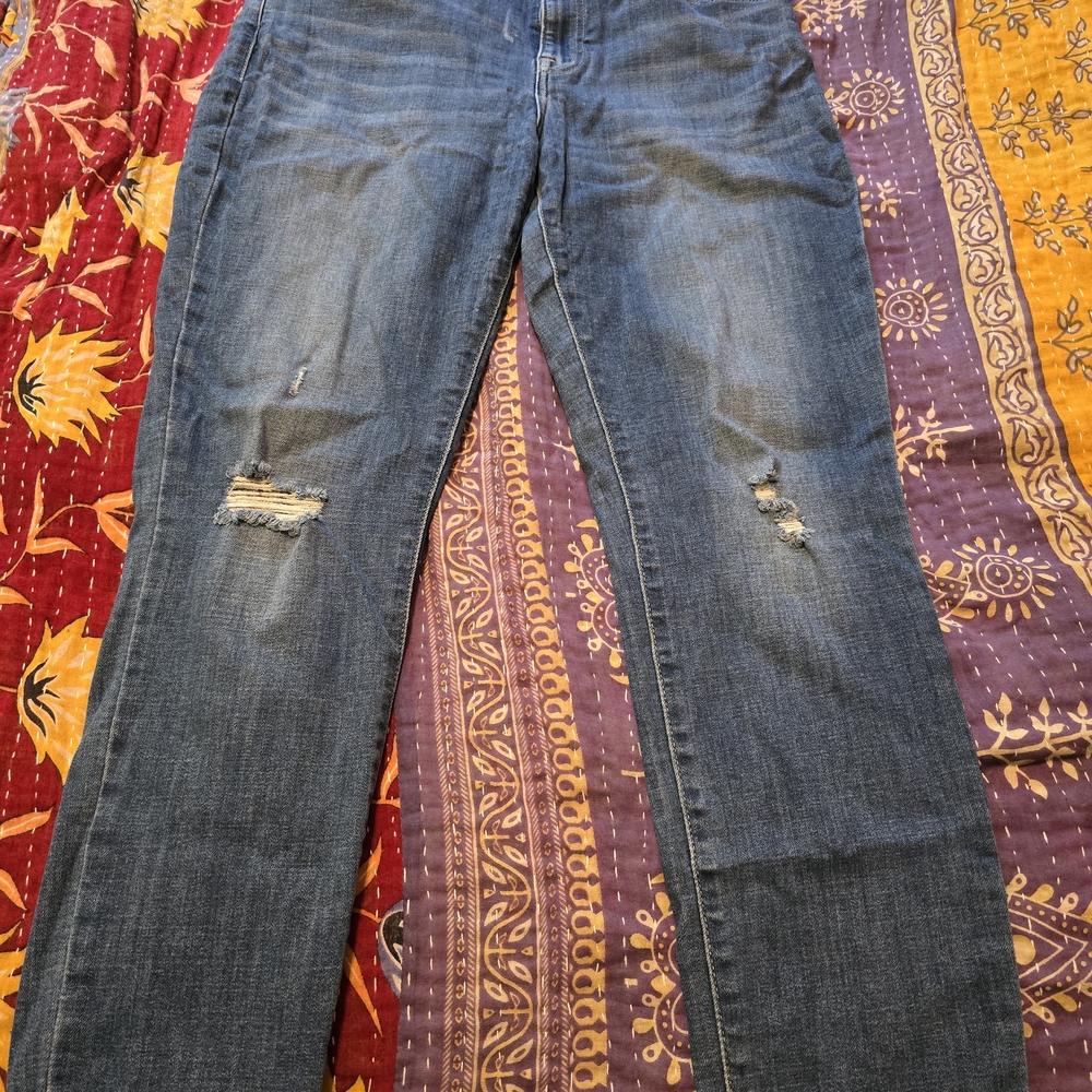 Lucky Brand Distressed Blue Jeans